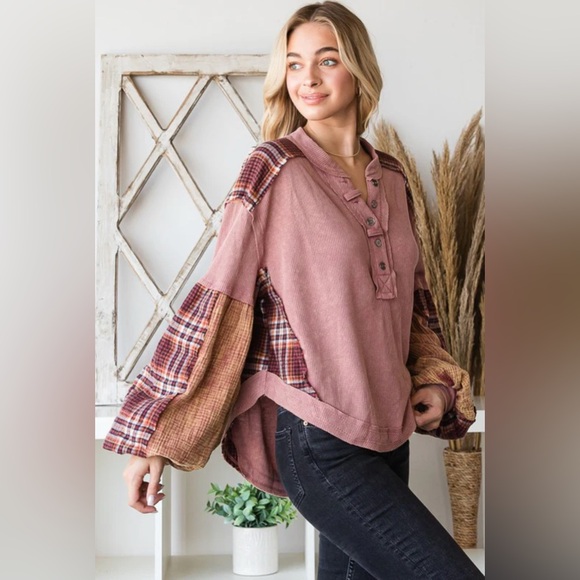 NWT: Oli & Hali Fabric Mixed Long Sleeve Top - Picture 3 of 6